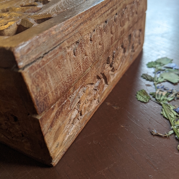 Wooden Owl Trinket Box - Picture 3 of 7